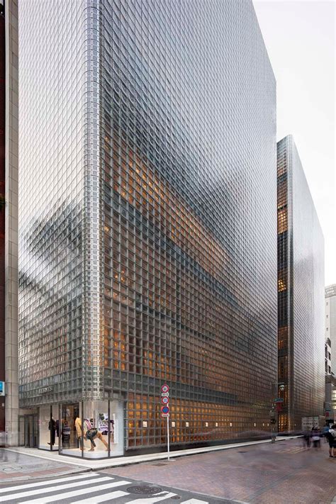 renzo piano tokyo hermes